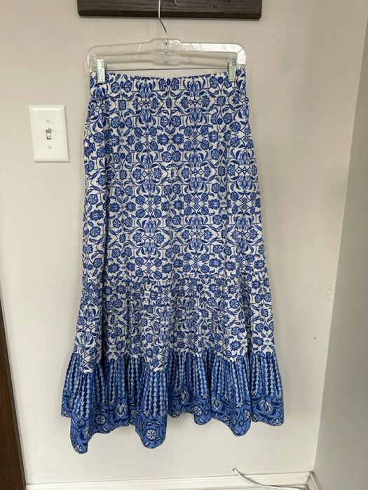 Cara Cara Size M Blue & White Cotton Floral Elastic Tiered Maxi Skirt
