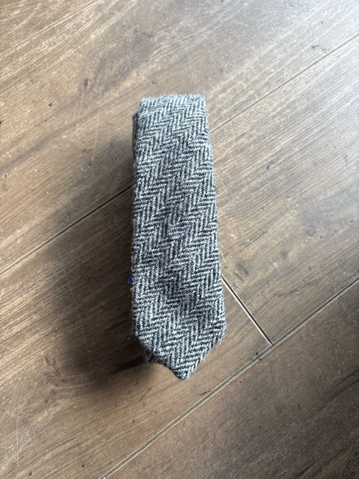 Harris Tweed Gray Wool Herringbone Men's Ties