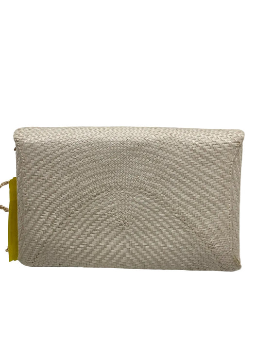 Kayu Beige Straw Woven Crossbody Chain Magnetic Close Bag