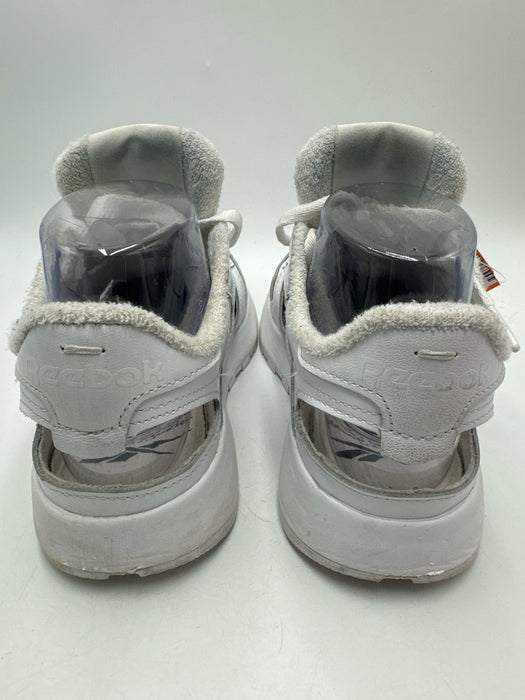 Reebok x Maison Margiela Shoe Size 5 White Leather Lace Up Tabi Toe Sneakers