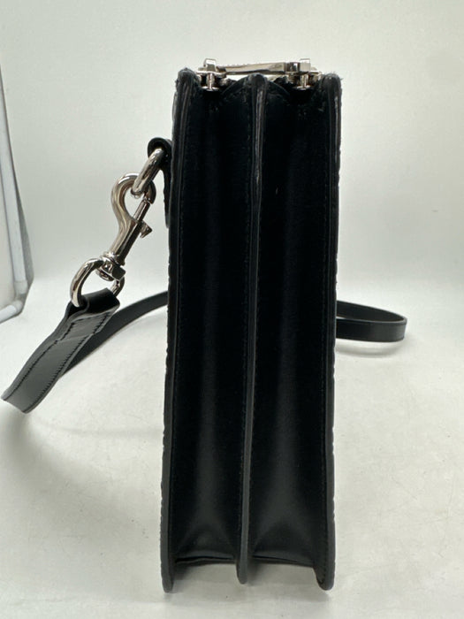 Gucci Black Leather Guccissima embossed Zip Top Messenger Bag