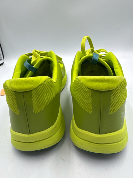 Arcteryx Shoe Size 10 Neon Synthetic Solid Sneaker Men's Shoes