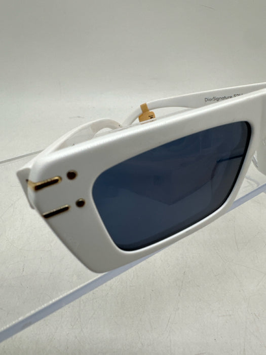 Christian Dior White Acetate Tinted Lens Rectangle Slim Flat Top Sunglasses
