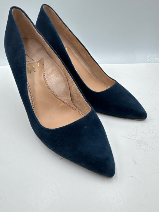 Ally Shoe Size 35.5 Dark Blue Suede Pointed Toe Block Heel Pumps
