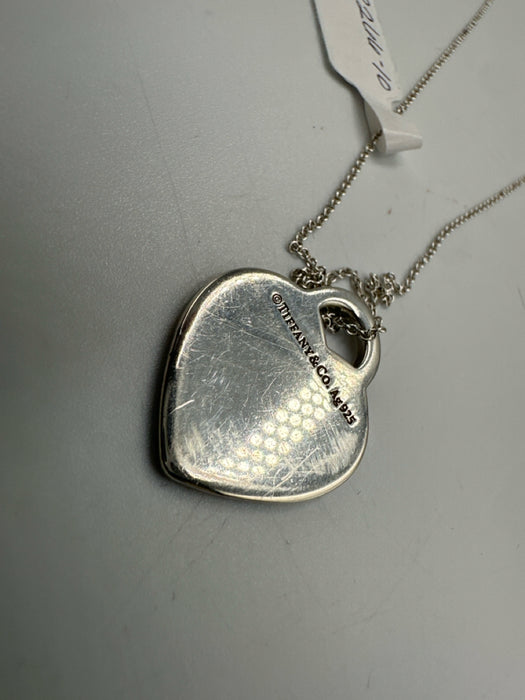 Tiffany & Co. Silver Sterling Silver 925 Heart Dainty Pendant Necklace