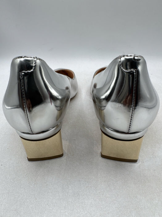 Nicholas Kirkwood Shoe Size 35 Silver Patent Leather Metallic Mid Heel Pumps