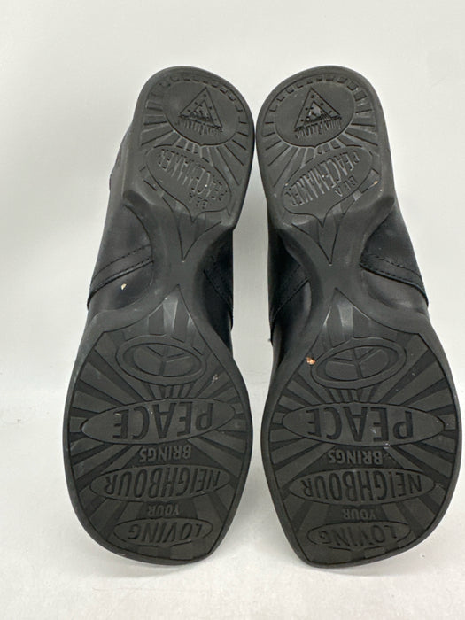 John Fluevog Shoe Size 8 Black Leather Solid Sandal Lace Up Men's Shoes