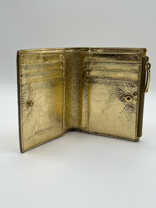 Bottega Veneta Gold Leather Snap Closure Woven Metallic Card Slots Wallets