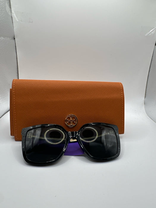 Tory Burch Black & Gold Square Frame Cat Eye Gold Logo Sunglasses
